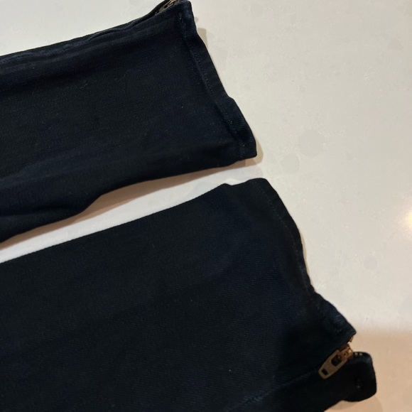 J Brand The Deal Noir Skinny Jeans - Picture 9 of 12